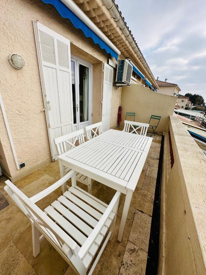 Centre San Peire Les Issambres Apartment Екстериор снимка